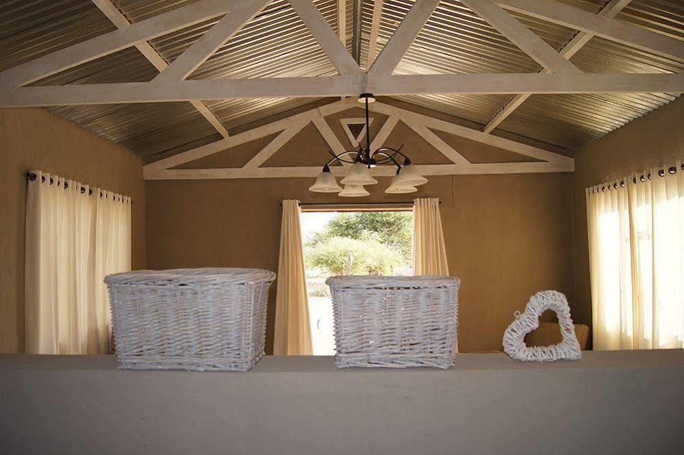 Harnas Wildlife Foundation Gobabis 外观 照片